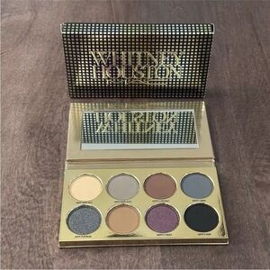 MAC Whitney Houston - Whitney's Nippy Eye-Conic Eyeshadow Palette